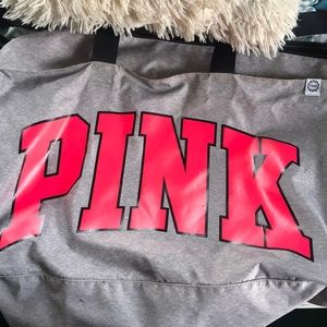 Large VS PINK duffel bag *PRICE IS SET*